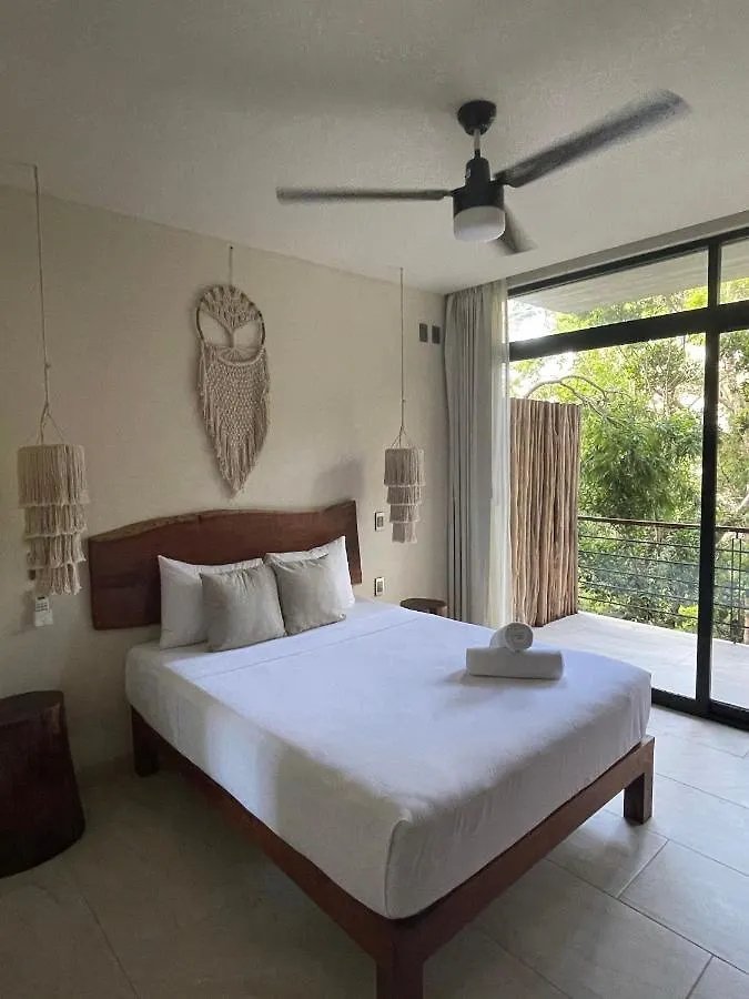 Jungle View 2Bed 2Bath Condo/ Wi-Fi/ Pool/ Gym 툴룸 0*,