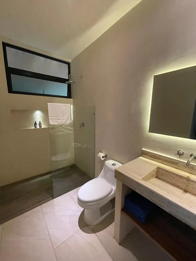 Jungle View 2Bed 2Bath Condo/ Wi-Fi/ Pool/ Gym 툴룸 아파트